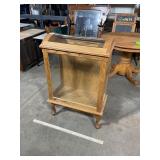 Amish Furniture Oak Display Cabinet