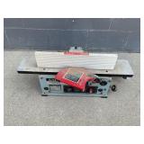 Delta Jointer Powers On