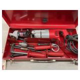 Milwaukee right angle drill, does work