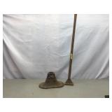 Cast iron well water pump base