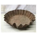 Fluted industrial oil pan, small hole