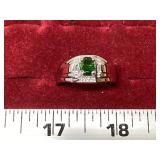 Ring w/ Green Main Stone