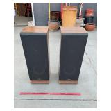 Pair of Fisher STV-720 Speakers