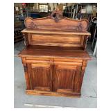 Beautiful Sideboard, 43.5ï¿½ x 18.5ï¿½ x 61ï¿½ t