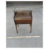 Vtg Pricilla Box Sewing Stand, 17ï¿½ x 12.5ï¿½ x 25ï¿½t