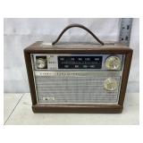 Vintage Arvin Transistor Radio