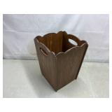 Wood trash bin