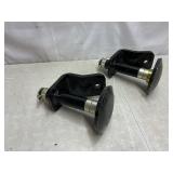 Heavy duty skid shoes