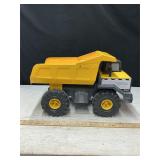 Vtg Tonka Dump Truck Model 354