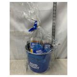Bud Light Basket w/ Glasses & Ice Bucket