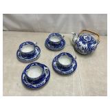 Maruta china cups/saucers, teapot