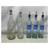 Oil pourers, swing top clasp topper bottles