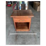 Retro Wooden 1 Drawer Night Stand