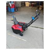 Toro 20ï¿½ Power Clear Electric Start Snow Thrower