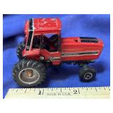 International Harvester 1/64 scale 5088 Tractor