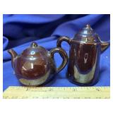 Coffee Pot and Tea Pot Red Clay salt and pepper