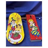 Noise Makers - yellow one works, red one does not