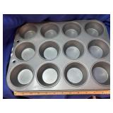 12 Muffin Pan