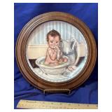 Saturday Night Bath plate in a wooden Plate