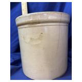 Vintage Crock 7 1/2ï¿½ tall, 7 1/2ï¿½ wide - hairline