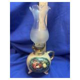 Miniature porcelain Enesco Three Legged finger