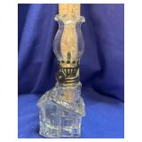 Miniature Oil Lamp ï¿½ Novelty Log Cabin