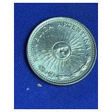 vintage Argentina 1 Peso coin (1974ï¿½1976)