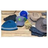 Mens Hats/Gloves/Boggins