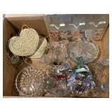 Glassware/Decor Lot
