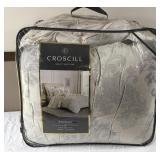 King Croscill Phobe Bed Set