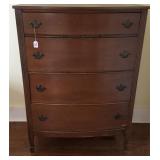 Pretty Chippendale Style Mahogany Chest of Drawers
