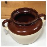 Vtg McCoy Pottery Bean Pot