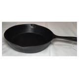 Vtg 3 Notch Lodge Cast Iron Skillet-8 Inches