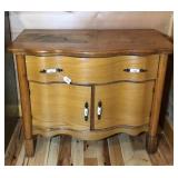 Pretty French Provincial Oak Chest-36x20x29 inches