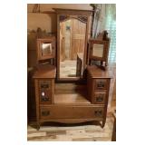 Antique Victorian Style Oak Gentleman's Dresser