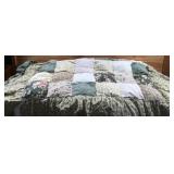 Vtg Full Size Puffy Bedspread/Shams