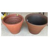 2 Large Light Weight Flower Pots