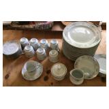 44 pc Diane Fine China