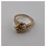 14K Gold/Pearl Size 8 Ring-Approx 7 Grams TW