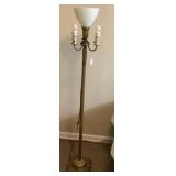 Beautiful Vintage Floor Lamp 56' Tall