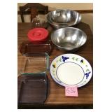 Kitchenware Assortment Bowls And Baking Dishes