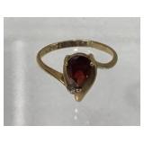 14K Yellow Gold Garnet Diamond Ring Size 6.5