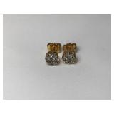Beautiful 14K Gold Cluster Stud Earrings