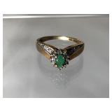 10K Yellow Gold Emerald Diamond Ring Size 7