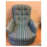 Beautiful Vtg Swivel Rocker Chair