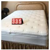 Awesome Queen Size Bed