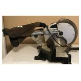 Black & Decker Compound Miter Saw