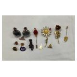 Beautiful Assorted Vtg Costume Jewelry Pins