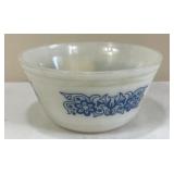 Pyrex Blue Cornflower Mixing Bowl 7in