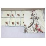 Embroidered Floral Tablecloth & Napkins